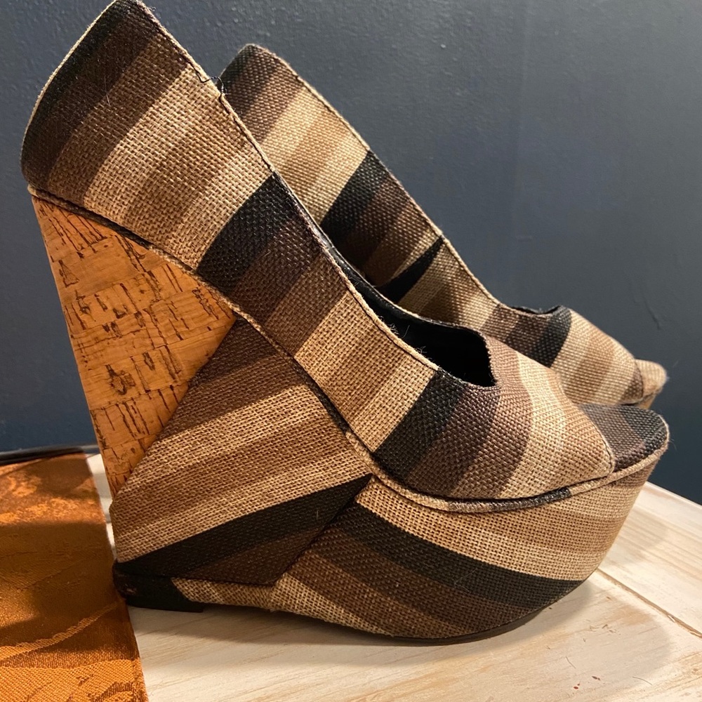 High wedge shoes